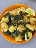 Rosada con papas y acelgas