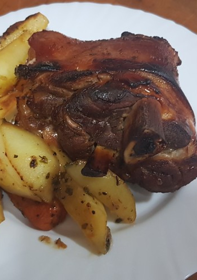 Una foto de Codillo al horno