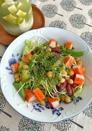 Hình của món Salad Đậu Gà Đậu Đỏ Rong Nho.
