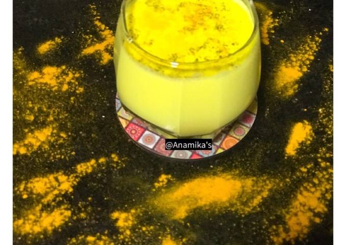 Easy Meal Ideas of Turmeric Latte Golden Milk Immunity Booster