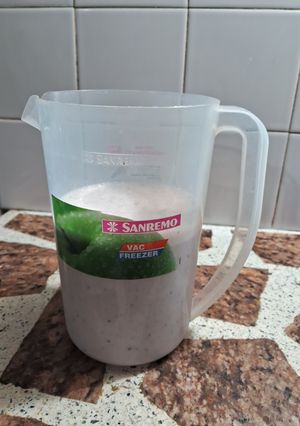 Una foto de Licuado de arándanos y yogur