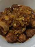 Bola Babi Saus Tomat dan Kecap