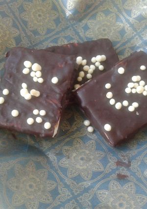 Una foto de Turrón de chocolate con praliné