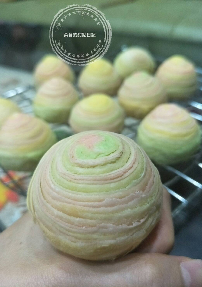 粉彩芋頭麻吉酥❤ 的食譜成品照片