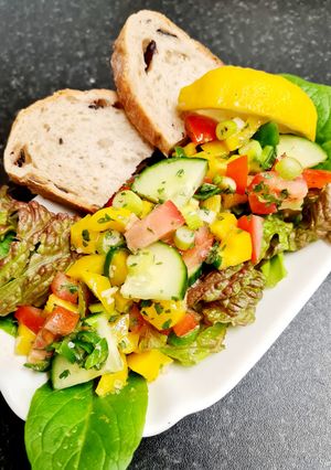 A picture of Shepherds Salad (Coban Salatasi).