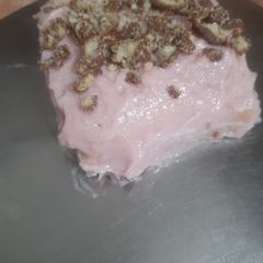 A picture of Bread cake.