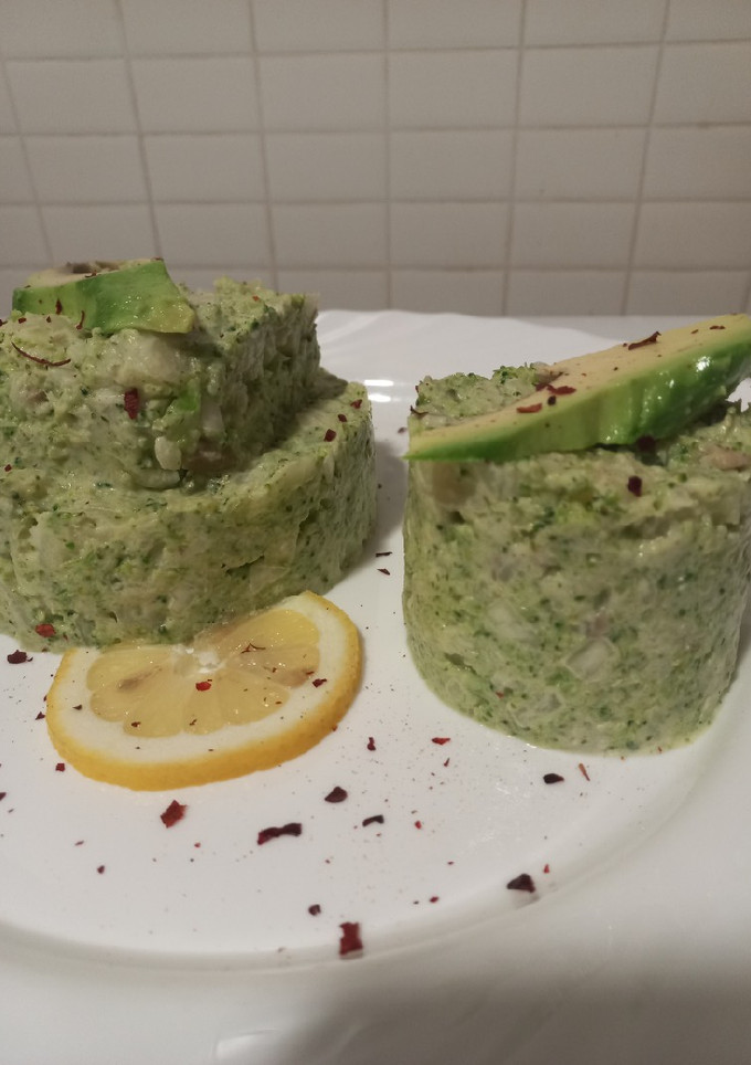 Una foto de Ensaladilla de brócoli 🥦