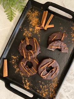 Una foto de Snack de manzana, canela y dulce de leche
