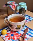 Infusión de tomillo 🍵 con miel y limón 🍯 🐝 🍋
