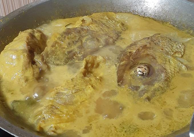 Cara bikin Gulai padang kepala Kakap Cara bikin Gulai padang kepala Kakap
