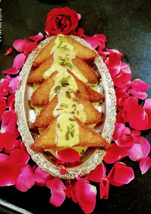 शाही टुकड़ा (Shahi tukra recipe in hindi) रेसिपी मुख्य फोटो
