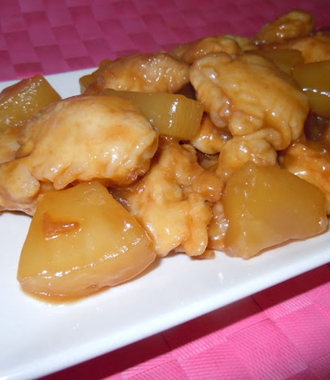 Foto principal de Pollo con piña estilo chino