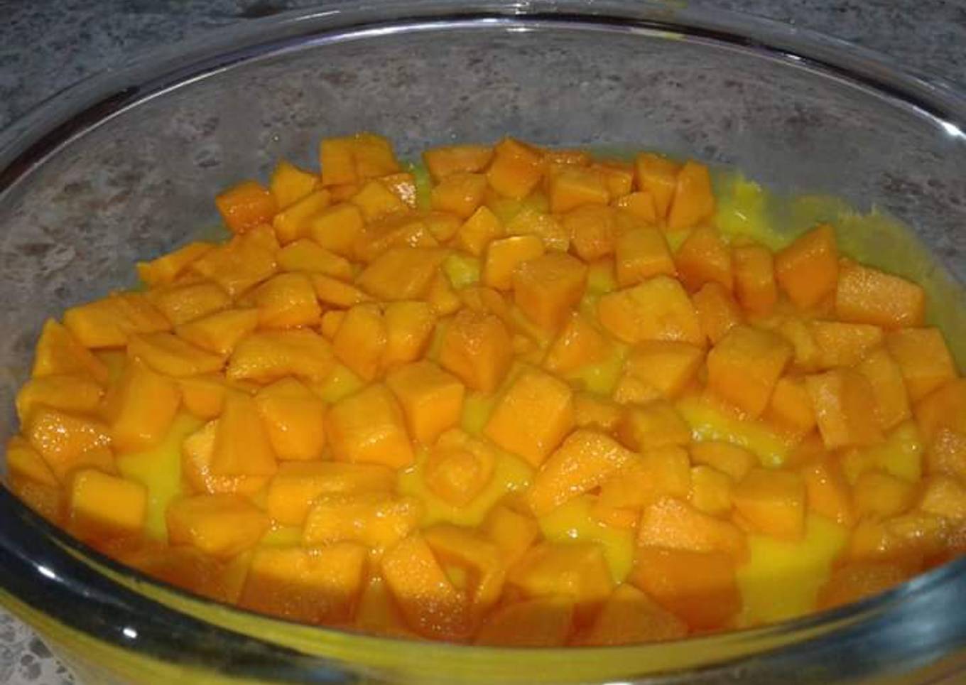 Mango chunks custard
