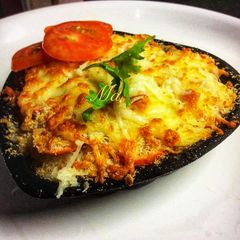 A picture of Cheese Macaroni.