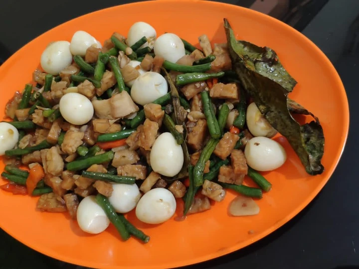 Cara Mudah Membuat Resep Tumis kacang panjang tempe telur puyuh yang Lezat Anti Ribet, Lezat Sekali