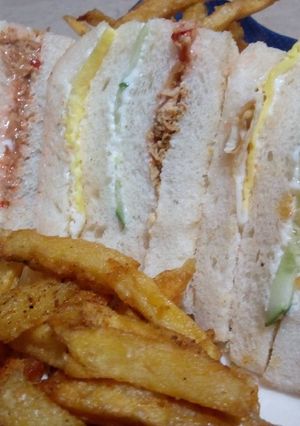 A picture of Club sandwich.