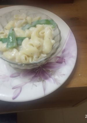 व्हाइट सॉस पास्ता(White sauce pasta recipe in Hindi) रेसिपी मुख्य फोटो
