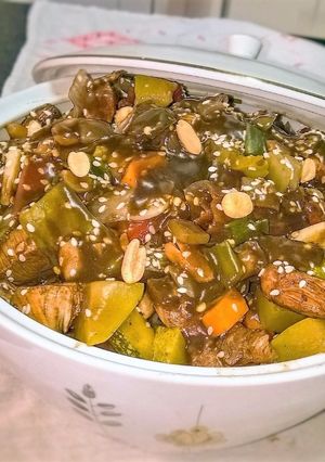 Una foto de Pollo al kung pao comida china
