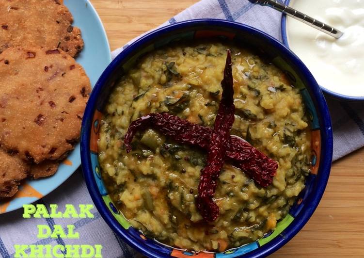 Easiest Way to Prepare Super Quick Homemade Dal Palak Khichdi
