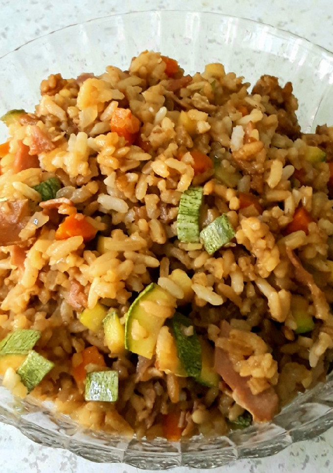 Una foto de Arroz frito Celeste ⚘
