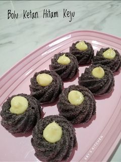 Foto resep Bolu Ketan Hitam Keju Lumer (versi mini)