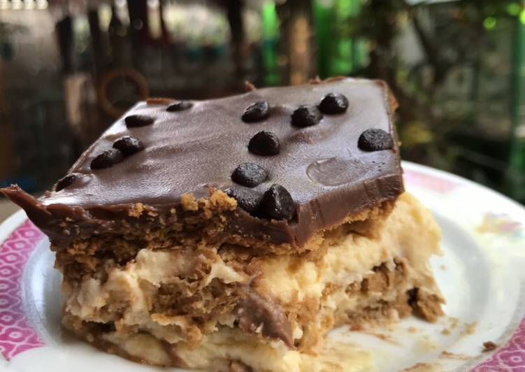 Eclair dessert box