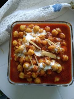 A picture of Punjabi chole.