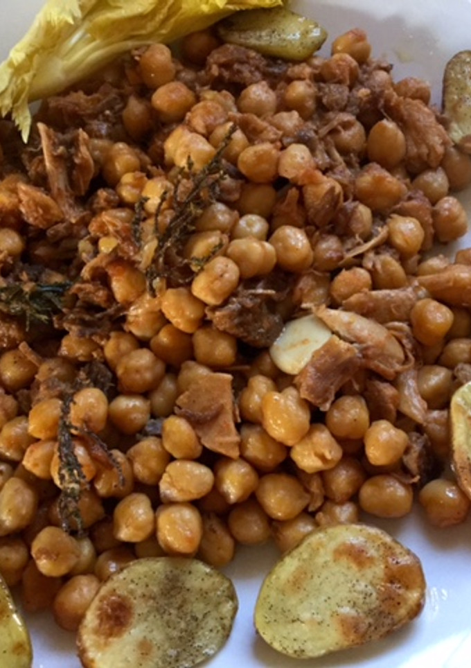 Una foto de Ropa vieja