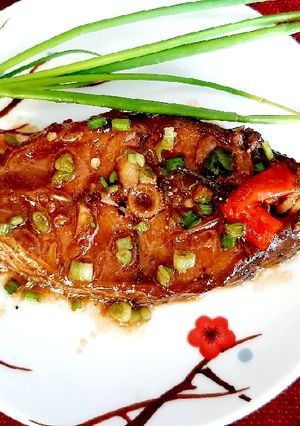 Hình của món Cá chẽm kho hành ớt.