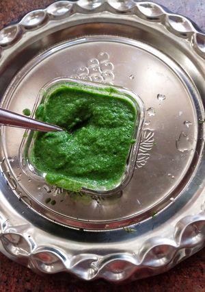 A picture of Green Chutney.