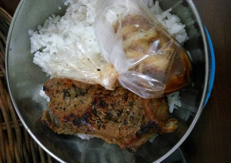 Steak daging lada hitam