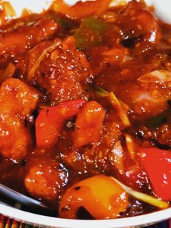 চিলি চিকেন (Chilli chicken recipe in bengali) রেসিপির প্রধান ছবি