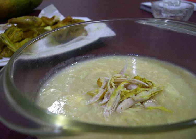 Sup telur ayam oriental