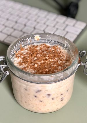 Una foto de Overnight de avena con vainilla y chocolate