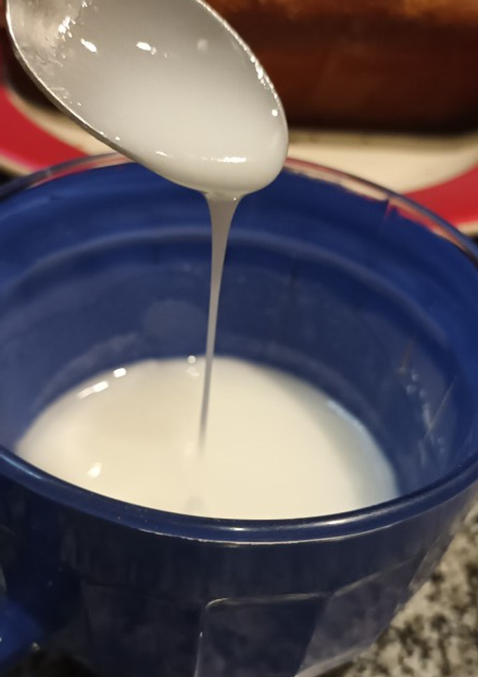 Una foto de Glasé para decorar galletitas, budines, masitas... 🍩 F Á C I L