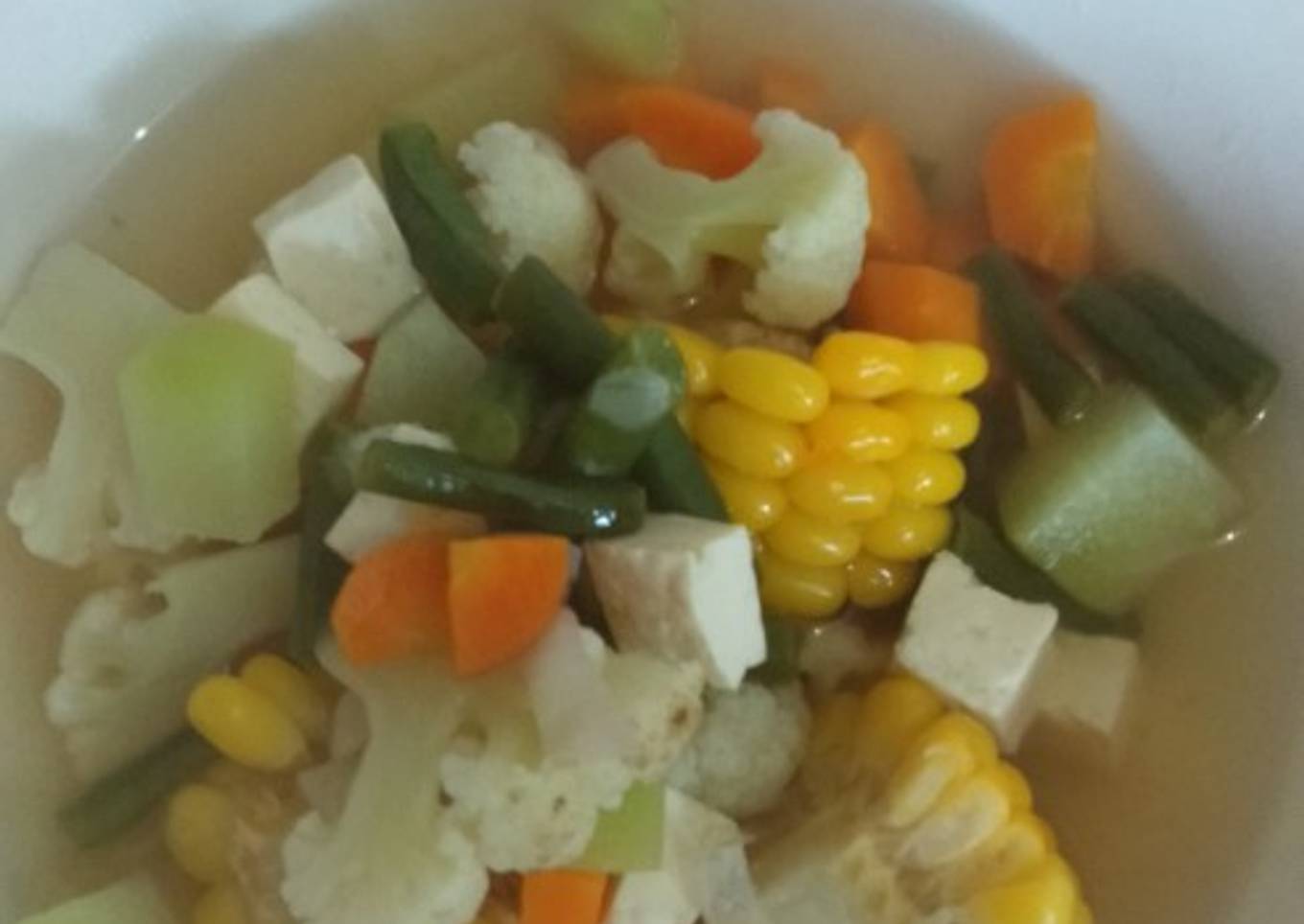 Sut bydd Sayur Em yn eistedd?