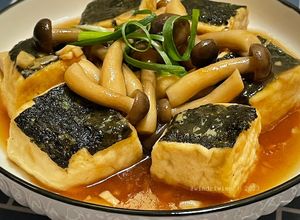 Foto resep Tumis Tahu Sutra Nori & Jamur Shimeji Coklat