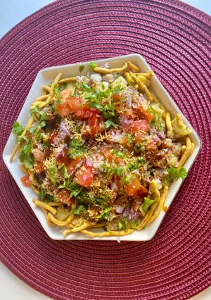 A picture of Aloo Chana Chaat.