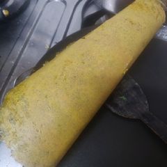 A picture of Sprout moong dal paper dosa.