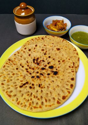 A picture of Khoba Roti.