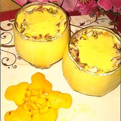 Mangoes lassi summer Darinks😋😋😋 A picture of Mangoes lassi summer Darinks😋😋😋.