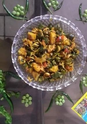 मिक्स वेज सब्जी (Mix veg sabzi recipe in hindi) रेसिपी मुख्य फोटो