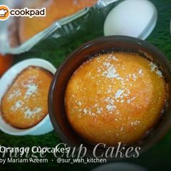 A picture of Orange Cupcakes.