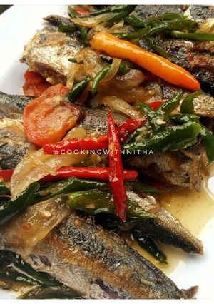 Foto resep Tumis Ikan Pindang Keranjang Cabe Hijau