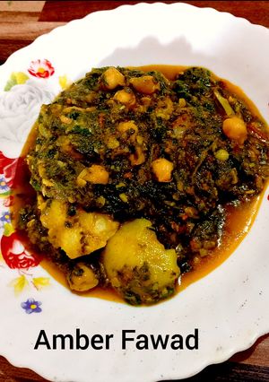 A picture of Aloo palak chana.