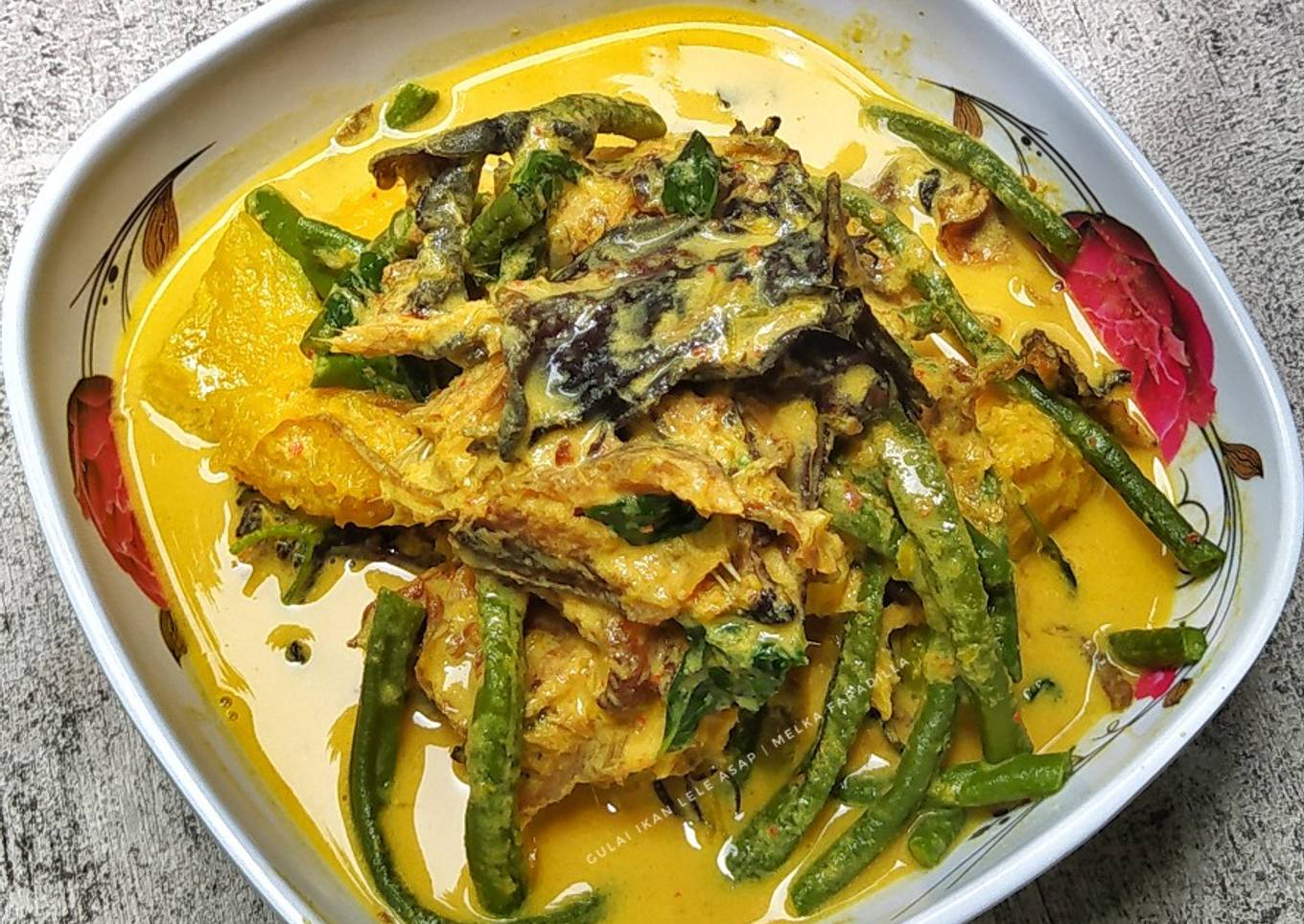 Gulai Ikan Lele Asap dan Sayuran