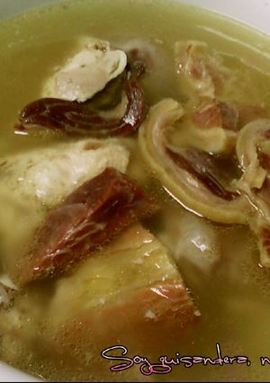 Foto principal de Caldo de cocido casero