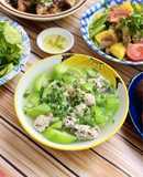 Canh Mướp Nấu Mọc