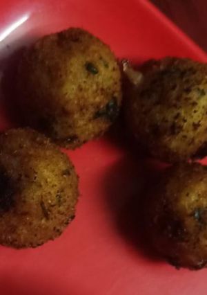 ब्रेड रोल (पकौड़े) (Bread roll (Pakode) recipe in Hindi) रेसिपी मुख्य फोटो