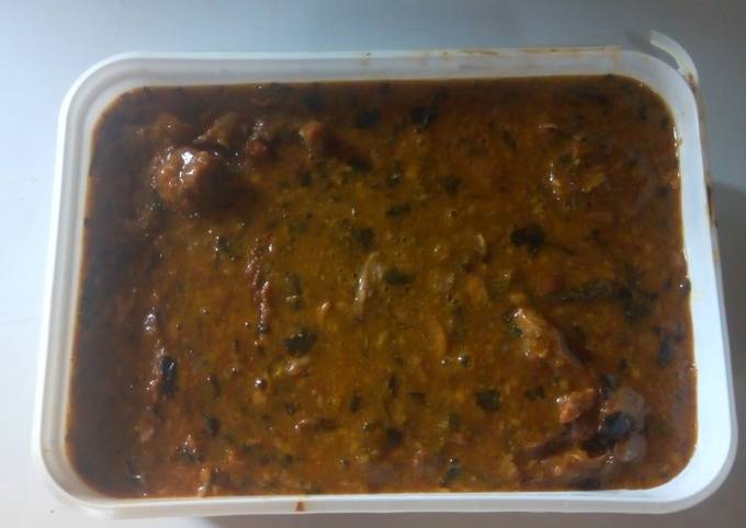 How to Make Any-night-of-the-week Ogbono soup with goat meat and dry fish